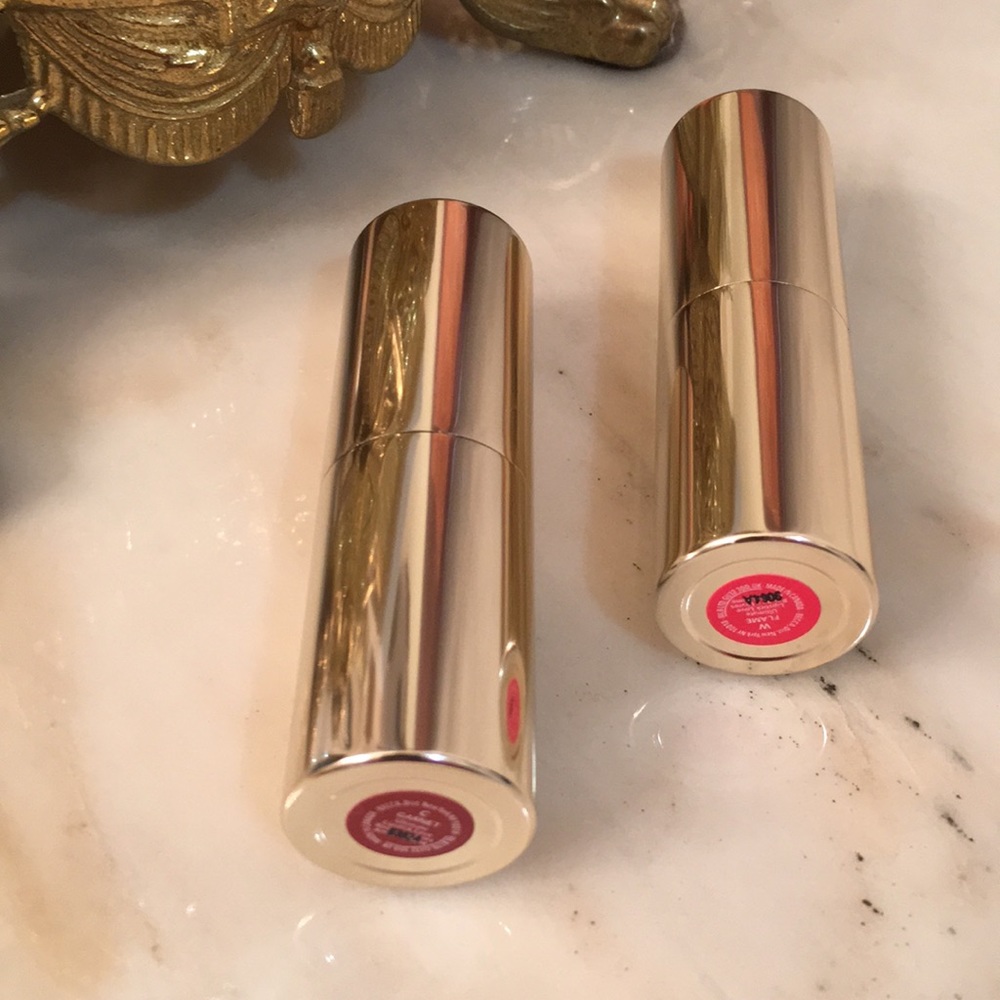 BECCA Ultimate Lipstick Love. Flame Warm Orange Red. Garnet Cool Reach Red. - Picture 2 of 8